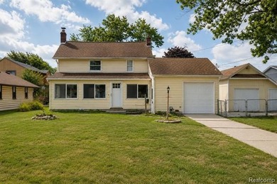 RARE WATERFRONT FIND IN ST. CLAIR SHORES! ??? Situated on a rare