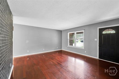 Turnkey & truly one-of-a-kind, this brick Savannah stunner - photo 8