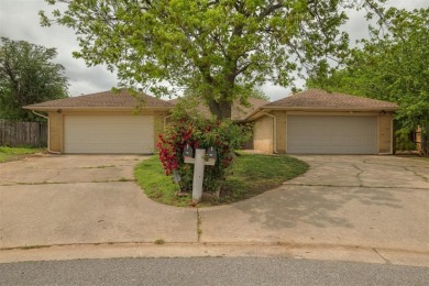 Lake Townhome/Townhouse For Sale in Oklahoma City, Oklahoma