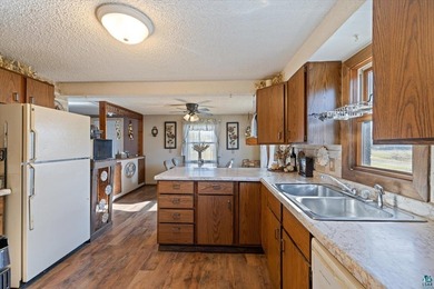 Discover the perfect blend of country living and modern - photo 19