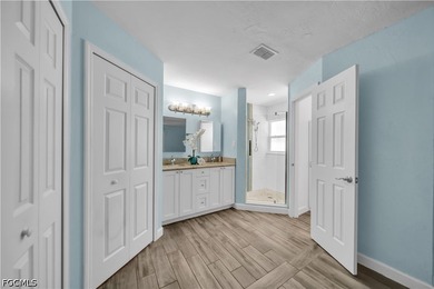 Welcome to this beautifully maintained 4-bedroom, 2-bathroom - photo 26