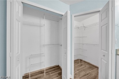 Welcome to this beautifully maintained 4-bedroom, 2-bathroom - photo 27