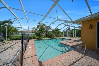 Welcome to this beautifully maintained 4-bedroom, 2-bathroom - photo 36