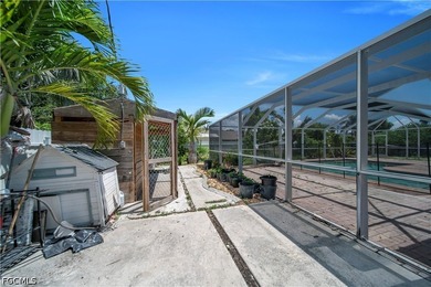 Welcome to this beautifully maintained 4-bedroom, 2-bathroom - photo 39