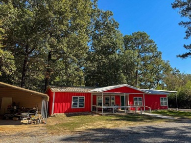 Welcome to a truly exceptional and multi-functional retreat on - photo 2