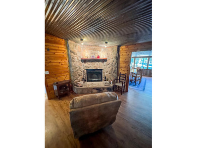 Welcome to a truly exceptional and multi-functional retreat on - photo 5