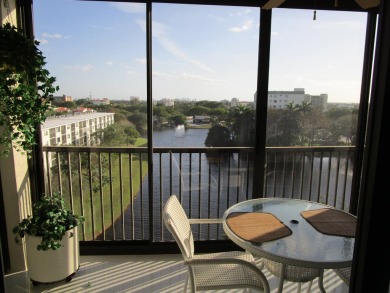 Lake Condo For Sale in Pompano Beach, Florida