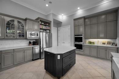 Modern Tuscan revival architecture and thoughtful innovation - photo 34