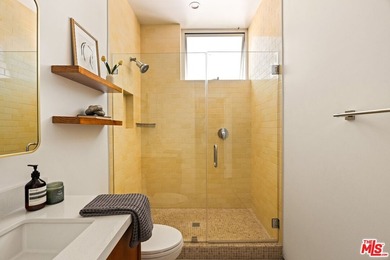 Welcome to 1076 Palms Boulevard - a rare architectural compound - photo 35