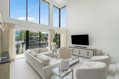 This Impeccably Renovated 5BDRM, 5.1BA Waterfront Residence - photo 5