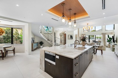 This Impeccably Renovated 5BDRM, 5.1BA Waterfront Residence - photo 9