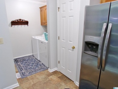 A beautiful spacious garden home in the White Plains school - photo 7