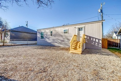 Lake Alvarado Home For Sale in Alvarado Texas