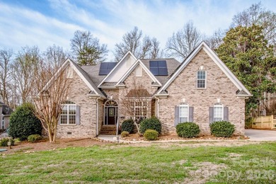 Lake Norman Home For Sale in Mooresville North Carolina