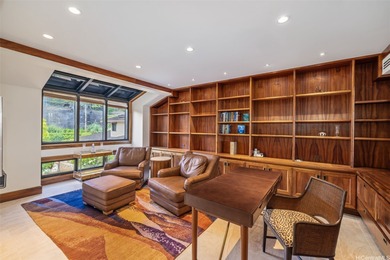 This turnkey luxury residence is a rare offering, now enhanced - photo 14