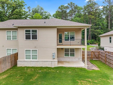 Built in 2023, this exceptional investment offering features 3 - photo 40
