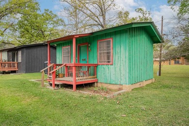 Welcome to Cabins by the Lake! With a new significantly reduced - photo 8