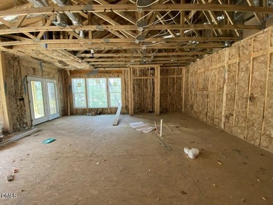 Custom-built true RANCH plan in a private, gated resort - photo 2