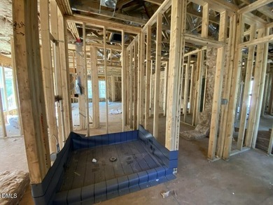 Custom-built true RANCH plan in a private, gated resort - photo 3