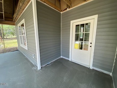 Custom-built true RANCH plan in a private, gated resort - photo 6