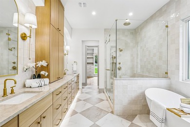 Step into $500,000 in Equity on day one, $2.2mil Appraisal! - photo 18