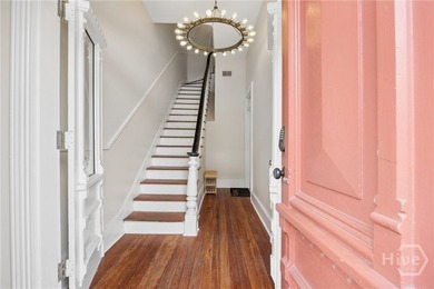 Welcome home to 203 E Duffy Street # C. Located just 2 blocks - photo 3