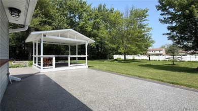 Welcome home to this charming Cape Cod nestled at the very end - photo 29