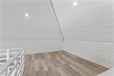 Gorgeous 4 bedroom, 3 bath home located on the water with quick - photo 29