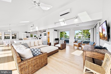 We are taking this coastal home off the market during rental - photo 35