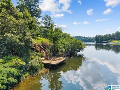 Beautiful waterfront log cabin offering 3 bedrooms, 2.5 - photo 37