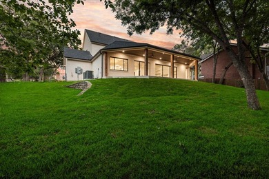 Step into $500,000 in Equity on day one, $2.2mil Appraisal! - photo 38