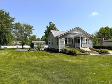 Welcome home to this charming Cape Cod nestled at the very end - photo 45