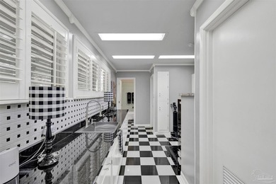 Some buyers will notice the seller's personal style. The right - photo 50