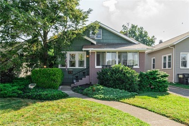 Lake Erie - Erie County Home Sale Pending in Sandusky Ohio