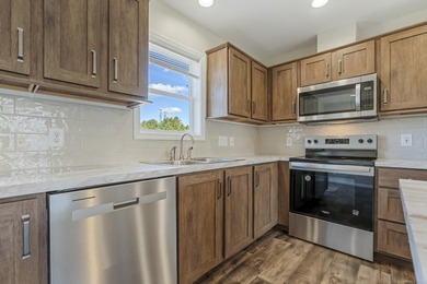Welcome to Yankee Settlement - 55+ Living in Coastal Kittery! - photo 3