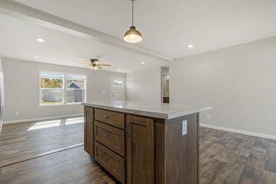 Welcome to Yankee Settlement - 55+ Living in Coastal Kittery! - photo 5