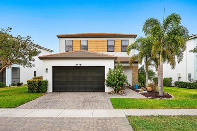 (private lake, pond, coastal) Home For Sale in Westlake Florida