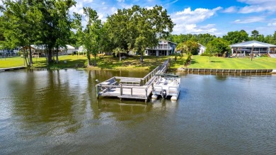 Lake Home Off Market in Summerton, South Carolina