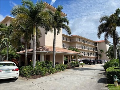 Just Reduced $25,000. Wide River Waterfont Condo on the market - photo 12