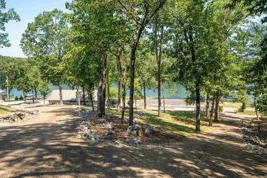 This exceptional lakefront property on the highly sought-after - photo 14