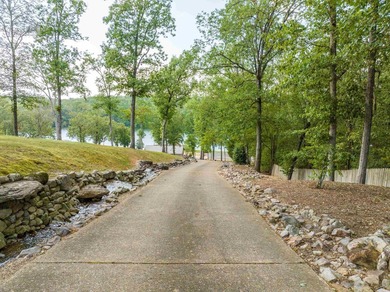 This exceptional lakefront property on the highly sought-after - photo 19