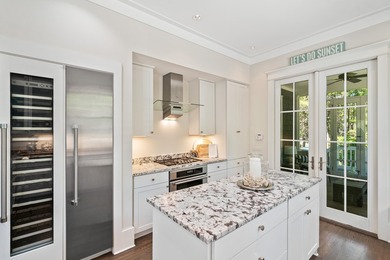 Deeded Beach Access! Spectacular 4 bedroom, 4 bath home in - photo 20