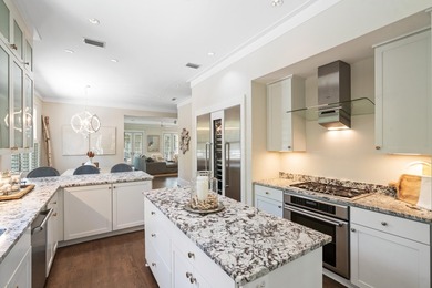 Deeded Beach Access! Spectacular 4 bedroom, 4 bath home in - photo 21