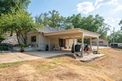 This exceptional lakefront property on the highly sought-after - photo 22