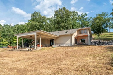 This exceptional lakefront property on the highly sought-after - photo 40