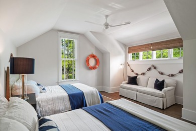 Deeded Beach Access! Spectacular 4 bedroom, 4 bath home in - photo 49