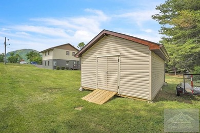 Beautifully renovated tri-level home offering space, comfort - photo 9