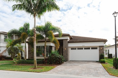 (private lake, pond, coastal) Home For Sale in Boca Raton Florida
