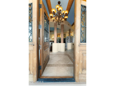 Premium Equestrian Estate! Stunning Territorial/Santa Fe Home - photo 18