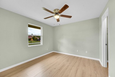 Welcome to your new home a beautifully maintained 3 bedroom, 2 - photo 19